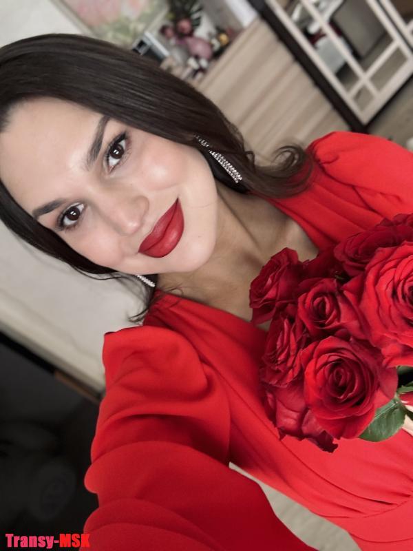 Ерлі-зайыптыларға арналған транссексуалды Настя